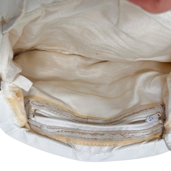 Vintage White Metal Mesh Clutch Purse - Picture 7 of 15